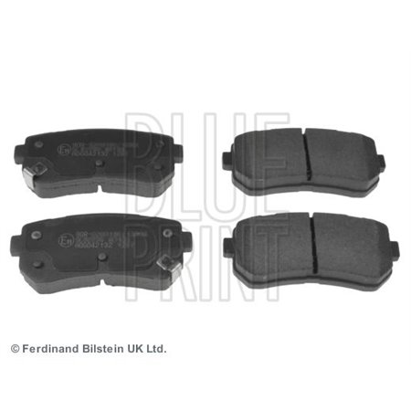 ADG042132 Brake Pad Set, disc brake BLUE PRINT