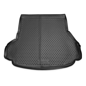 Rubber luggage mat for Toyota Avensis sed. 09 -