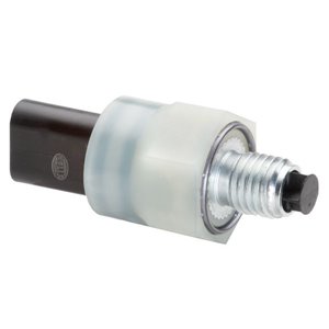 6PP010 378-201 Oil temperature sensor fits: VOLVO S60 II, S80 II, S90 II, V40, V