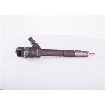 0 445 110 634 Electromagnetic CR injector fits: OPEL MOVANO B RENAULT MASTER I