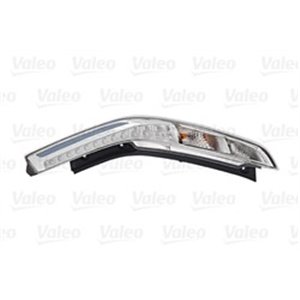 VAL045171 Tagatuli Parem (LED) sobib: NISSAN LEAF  12.17