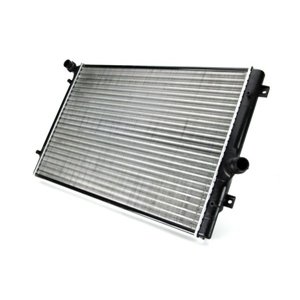 D7W035TT Mootori radiaator (Automaatne/Manuaalne) sobib: AUDI A3, TT SEAT