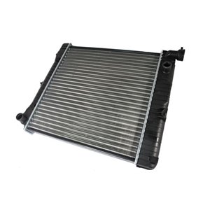 D7M001TT Mootori radiaator (Manuaalne) sobib: MERCEDES T1 (601), T1 (601, 