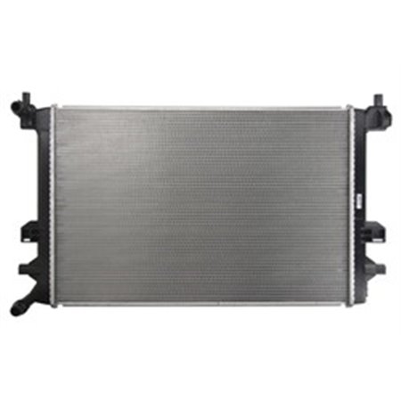 PL443457 Mootori radiaator (intercooler vedelik) sobib: AUDI A3, Q2, TT S