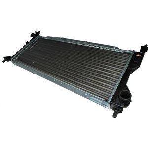 D7X005TT Mootori radiaator (Manuaalne) sobib: CHEVROLET CORSA OPEL COMBO/