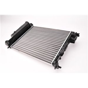 D7P041TT Mootori radiaator (Manuaalne) sobib: CITROEN XSARA PEUGEOT 306 1