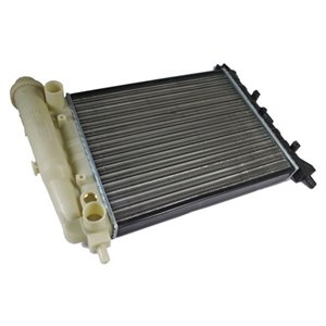 D7F008TT Mootori radiaator (Manuaalne) sobib: FIAT UNO 1.1 01.83 12.93