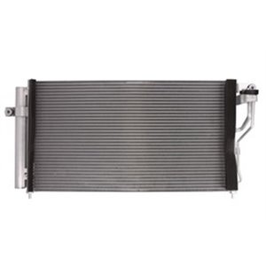 VALEO 812668 - A/C condenser (with dryer) fits: HYUNDAI ACCENT II, ACCENT III 1.4/1.6 12.02-11.10