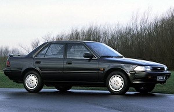 Toyota CARINA 1989